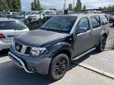 Nissan Pathfinder 2.5 dCi Premium - Nissan Pathfinder: 2.5