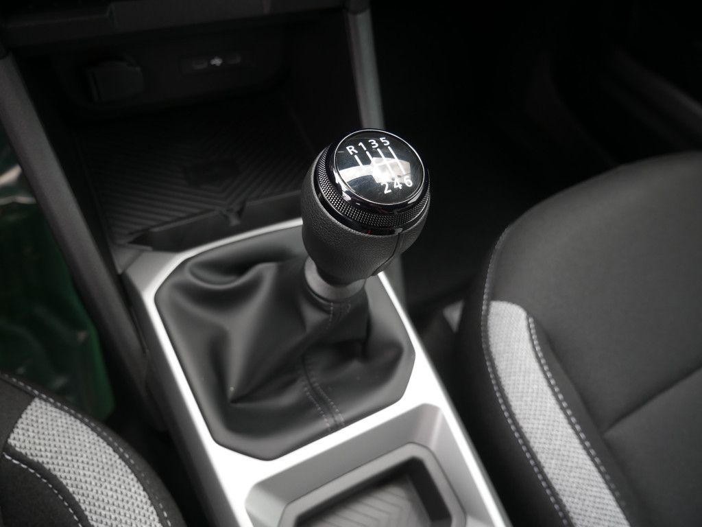 Fahrzeugabbildung Dacia Duster Journey Mild Hybrid 140