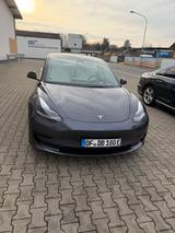 Tesla Model 3 Standard Range Midnight Silber 2022