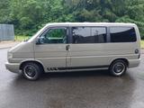 Volkswagen T4 Caravelle - Multivan-Umbau Wohnmobilzulassung - Volkswagen T4 Caravelle: Grau