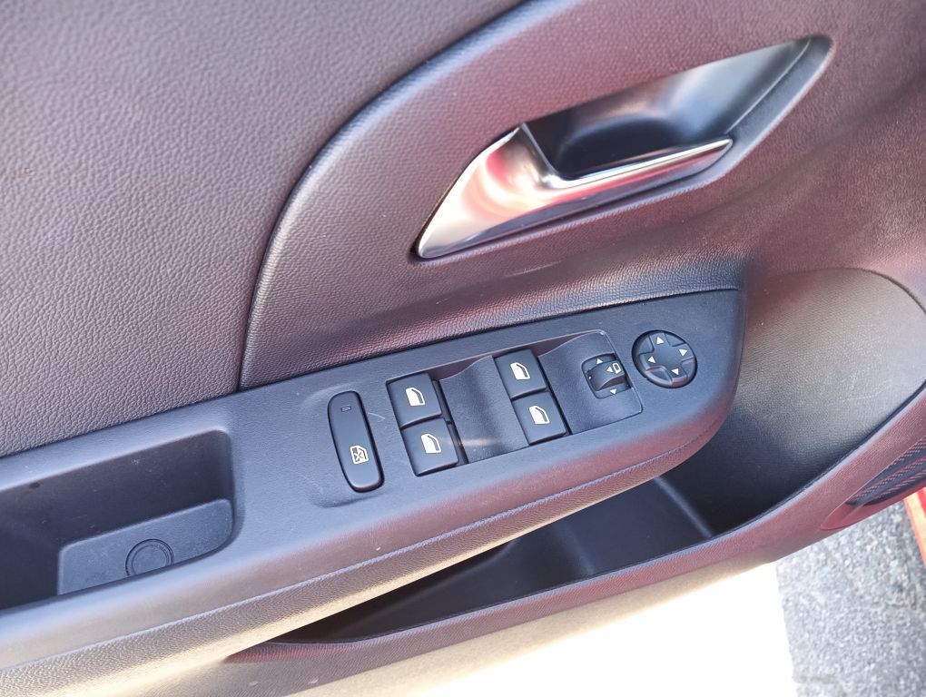 Fahrzeugabbildung Opel Corsa 1.2 Turbo GS+Allwetter+Lenkradheiz