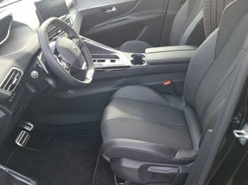 Peugeot 5008 GT 1.5 BlueHDi 130 Kam.+KeyLess+LED+Navi+SD