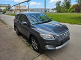Toyota RAV 4 2,0 4x4 Travel Multidrive TÜV/Service NEU - gebrauchte Toyota RAV 4 aus dem Jahr 2012