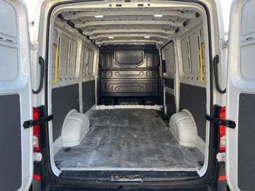 Bild 16 VW Crafter 30 2.0 TDI EcoProfi FWD