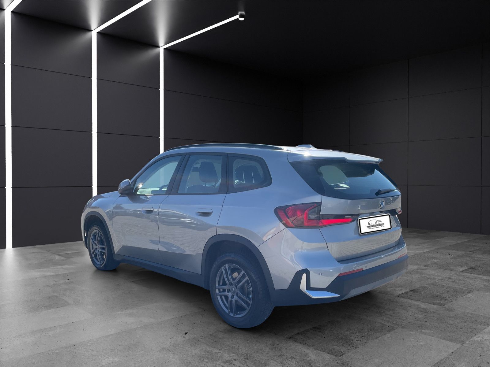 Fahrzeugabbildung BMW X1 23 i xDrive Shadow*Shzg*Pano*Navi*Cam