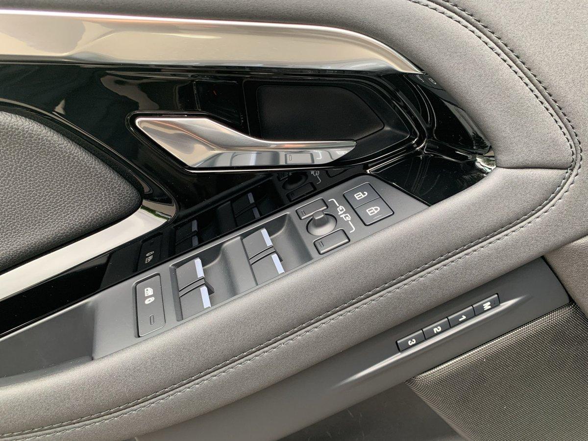 Land Rover Range Rover Evoque D165 AWD R-DYNAMIC SE DAB+ACC