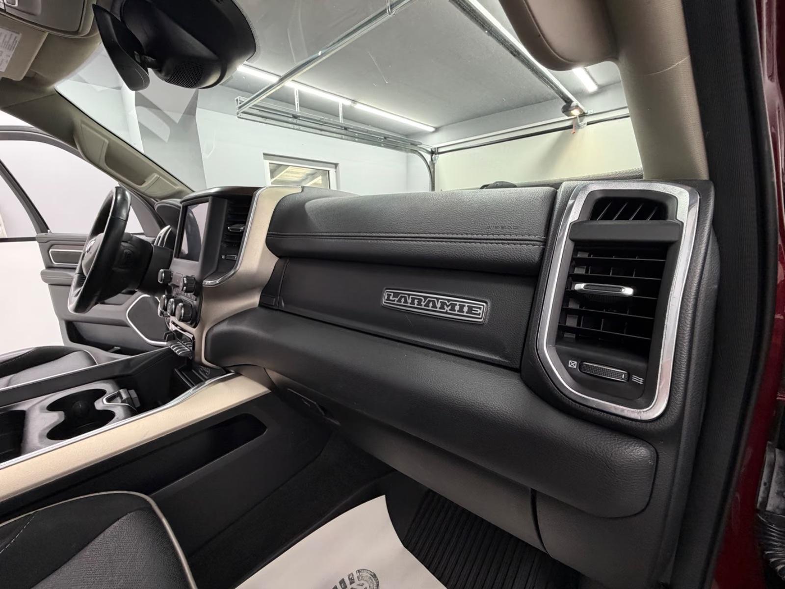 Dodge Ram 1500 HEMI 5.7 V8 eTorque 4x4 LARAMIE*Memo*SB, миниатюра 19