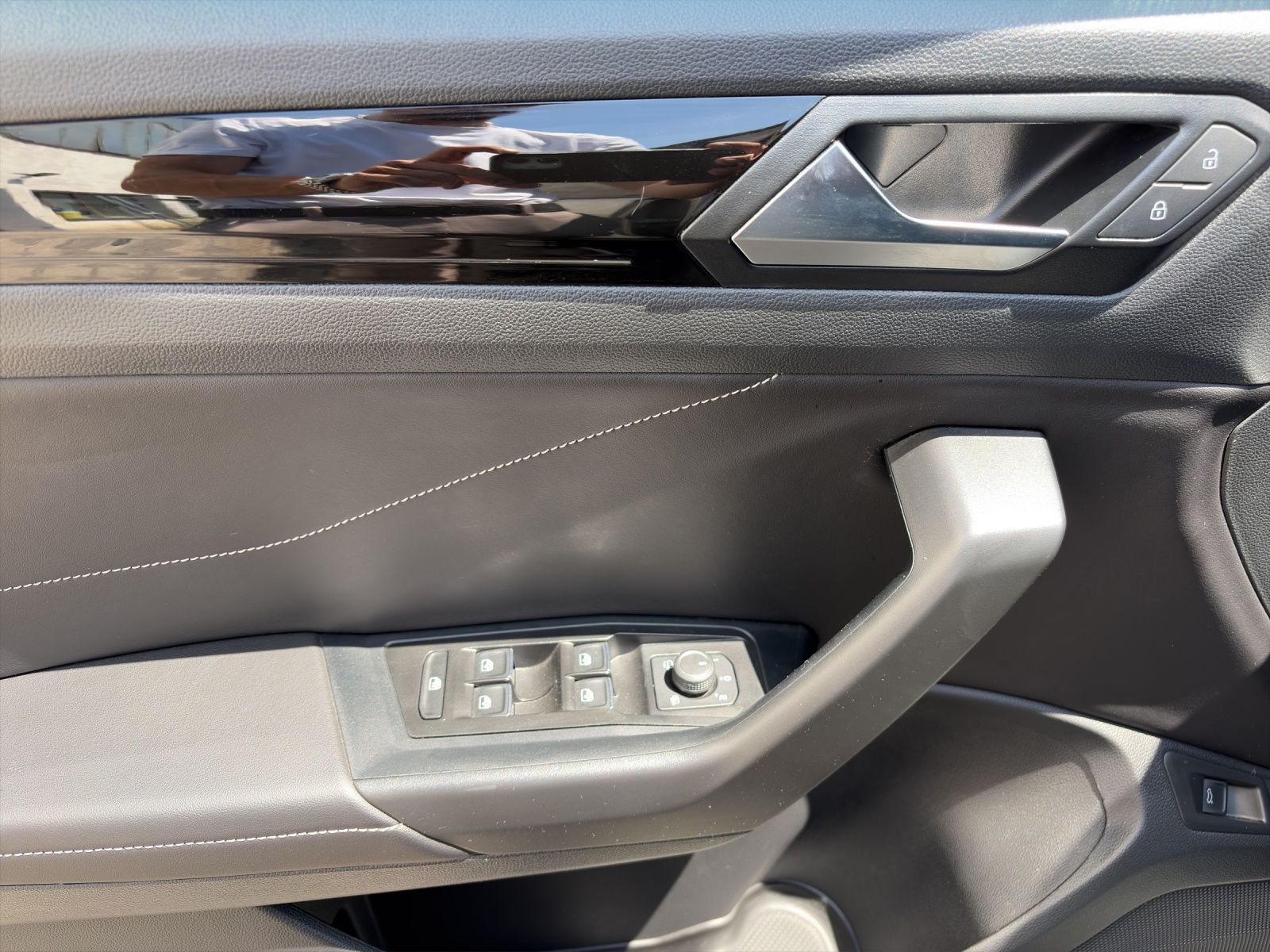 Volkswagen T-Roc - Bild 14