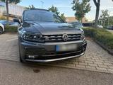 Volkswagen VW Tiguan 2.0 TDI 4 Motion 3X R Line - Volkswagen Tiguan mit Diesel-Antrieb: Limousine