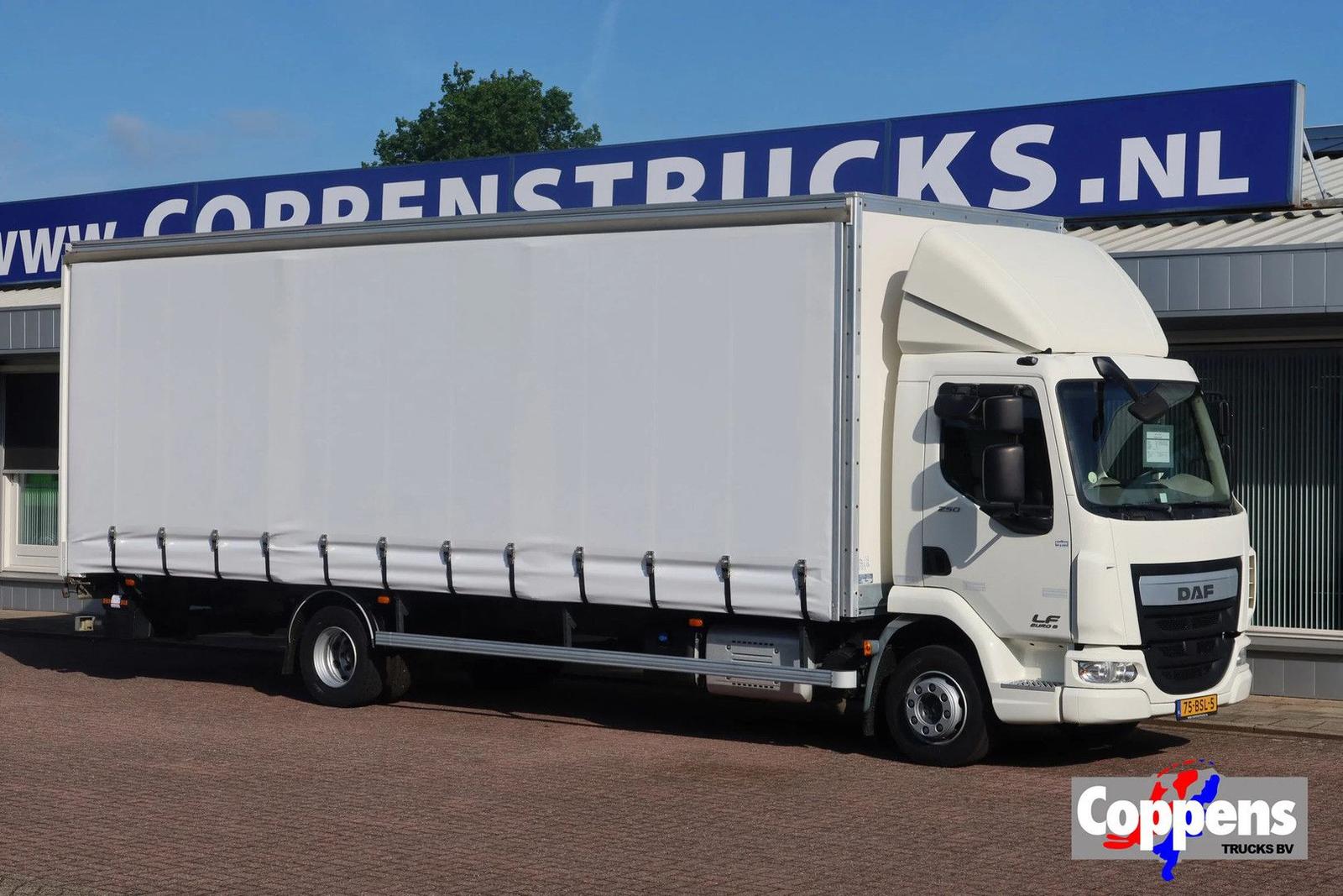 DAF LF 250 LF250 FA Schuifzeil +Dhollandia 1500 kg