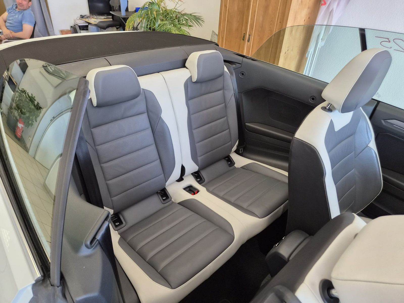 Fahrzeugabbildung Volkswagen T-Roc Cabriolet Style/KLIMA/SCHECKHEFT