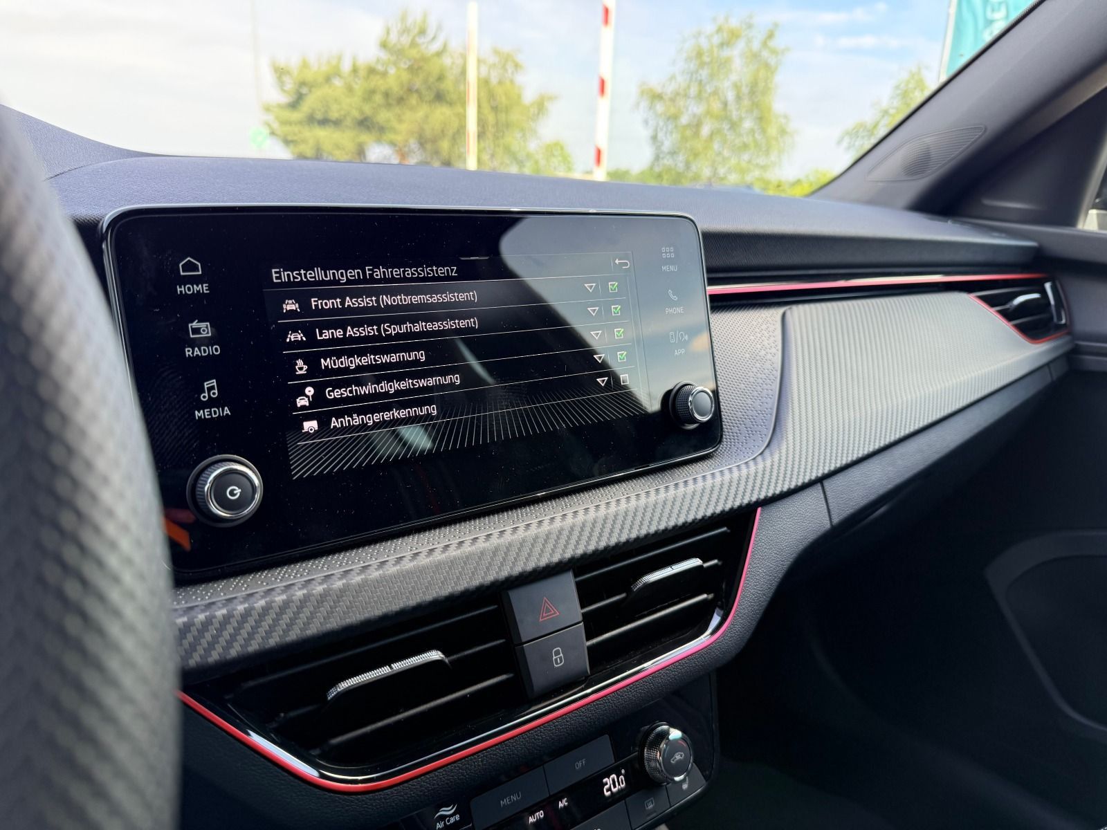 Fahrzeugabbildung SKODA Kamiq Monte Carlo DSG*AHK*RFK*SmartLink*
