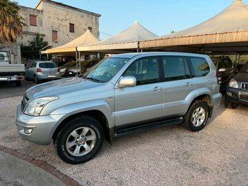 Toyota Land Cruiser - 4