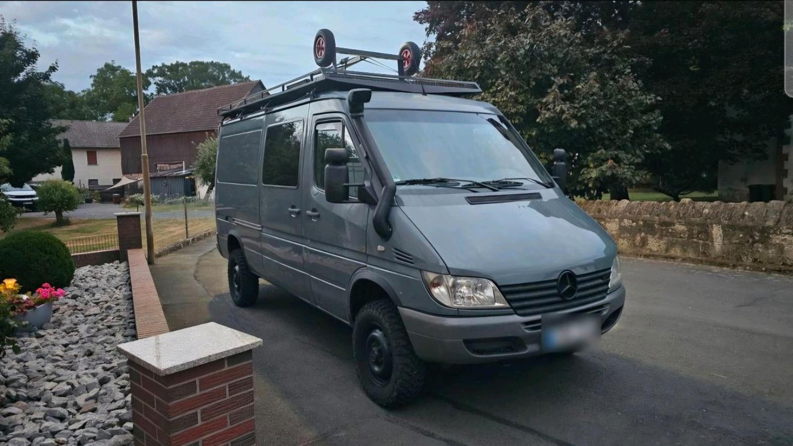Mercedes-Benz Sprinter