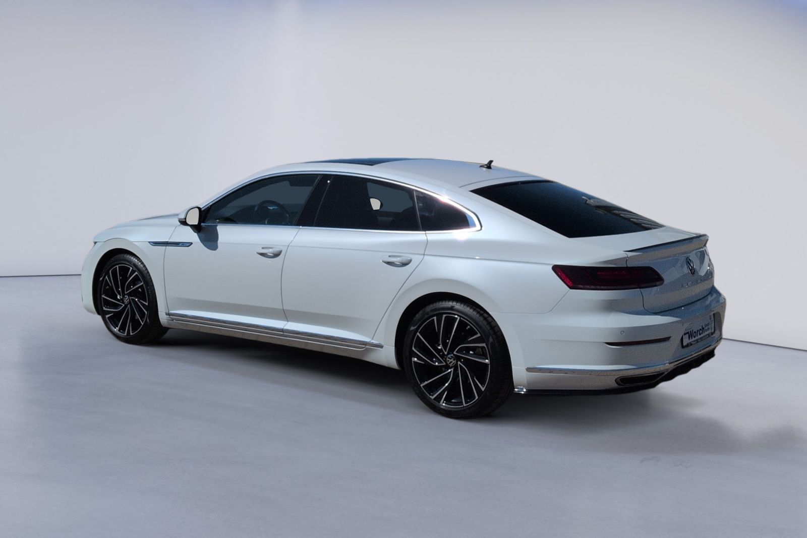Arteon 2.0 TSI DSG R Line PANO+NAVI+ACC+SHZ