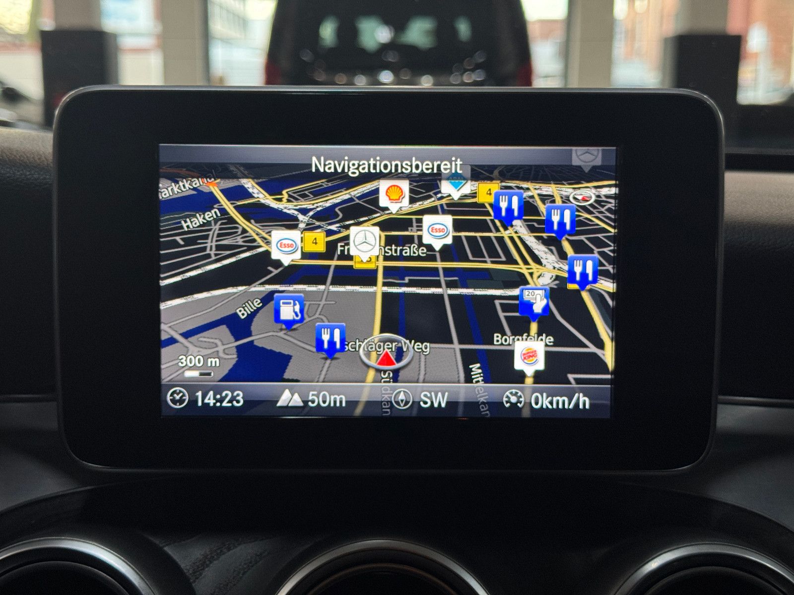 Fahrzeugabbildung Mercedes-Benz C 200 9GT CABRIO 2X AMG LINE AIRSCARF 360°KAMERA