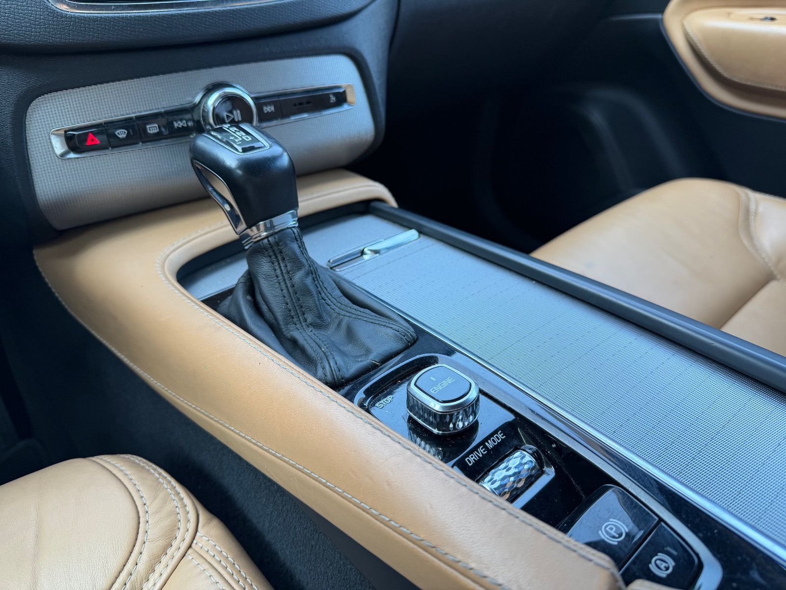 Fahrzeugabbildung Volvo XC90 Inscription AWD*RFK*7Si*MIETKAUF ohne Bank