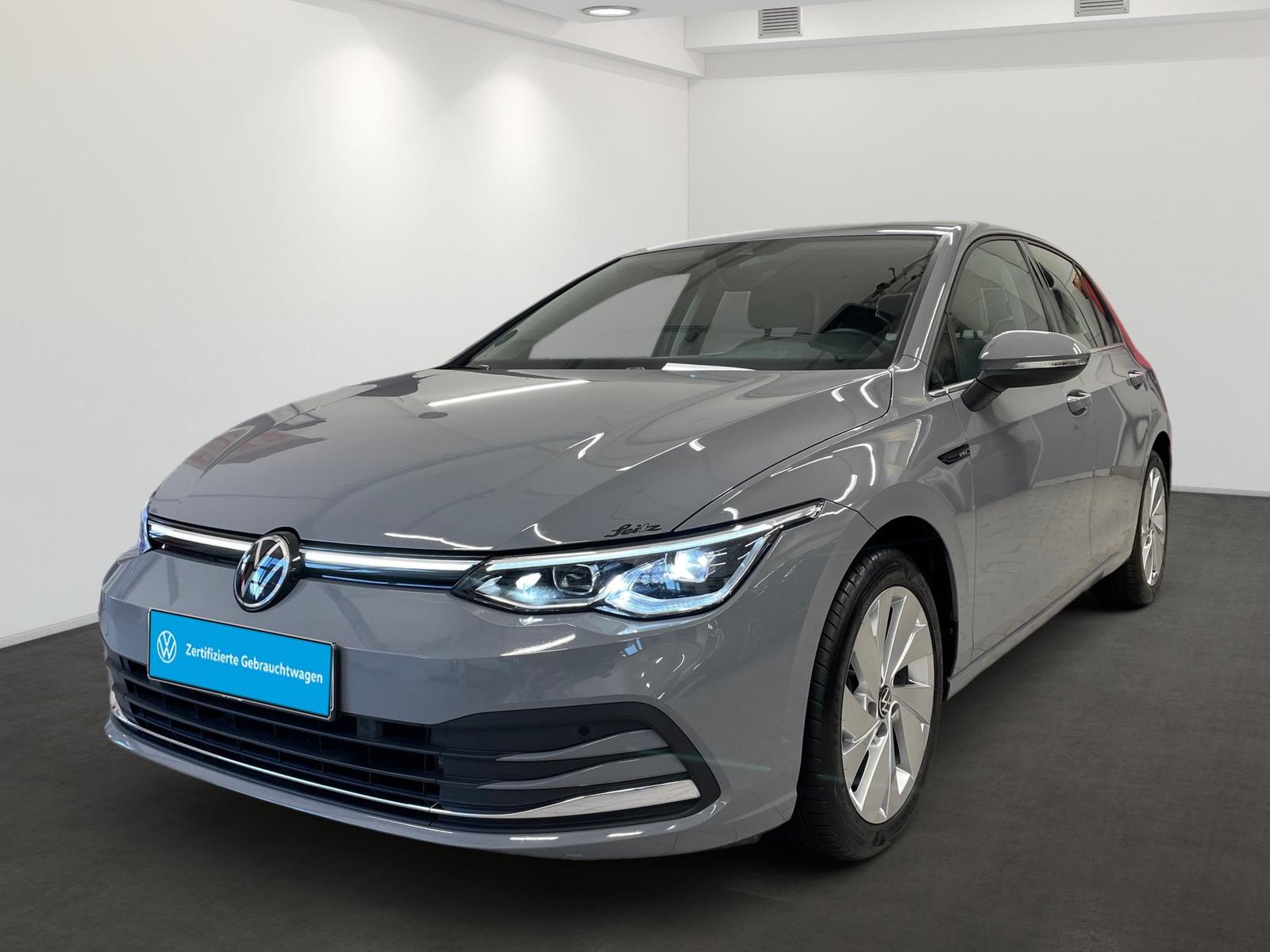 Volkswagen Golf VIII 2.0 TSI Style *LED*NAVI*PARKSENSOR*