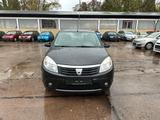 Dacia Sandero 1.2 55KW EURO5,1.HAND,KLIMA,TÜV10/2025 - Dacia Sandero mit Benzin-Antrieb: Limousine, Klimaanlage, 1.2