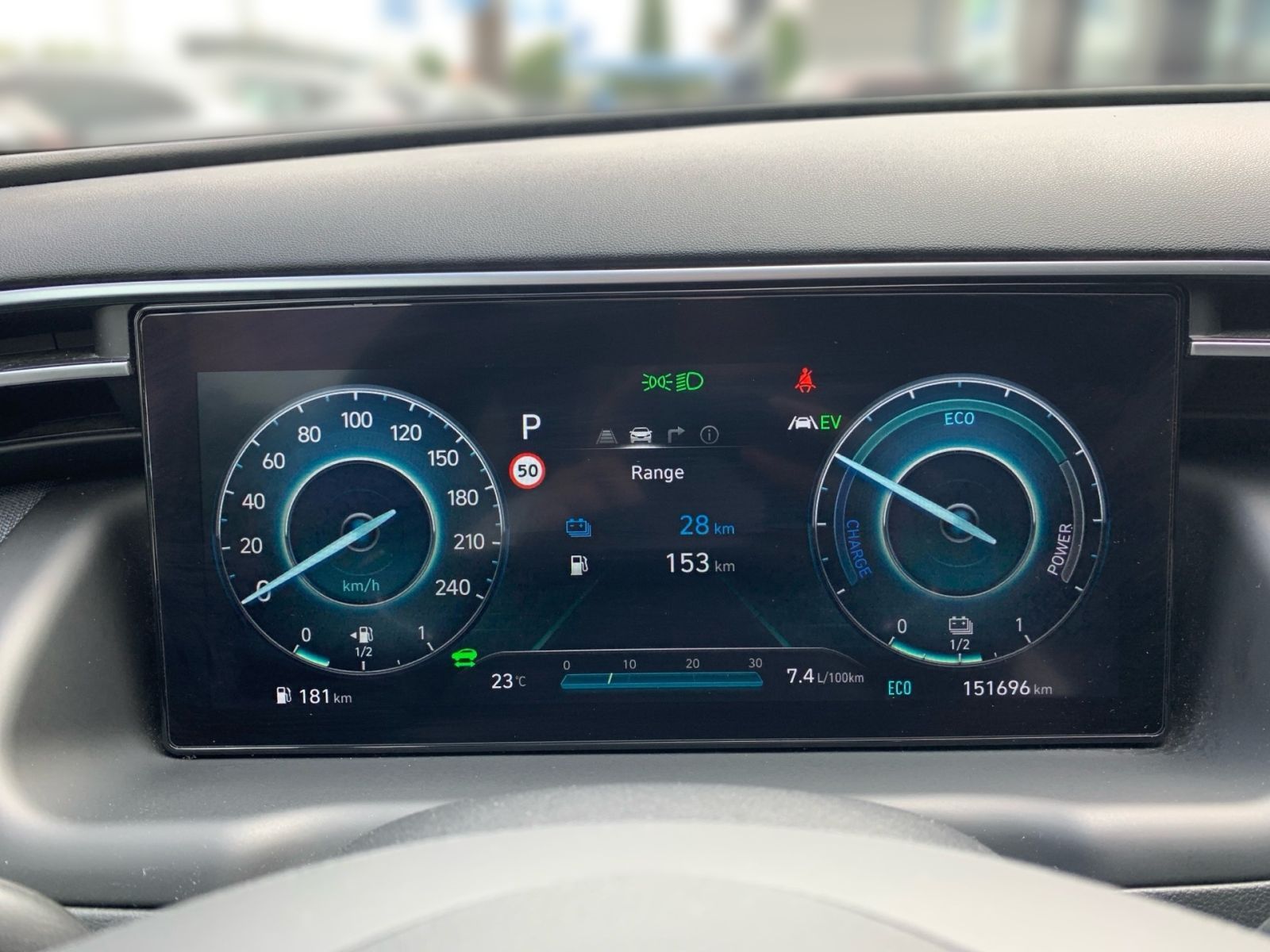 Fahrzeugabbildung Hyundai Tucson 1.6 T-GDI Prime Plug-In Hybrid 4WD AHK