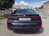 BMW HUD - Schiebedach - HarmanKardon - Laser  - BMW 730 in Hamburg