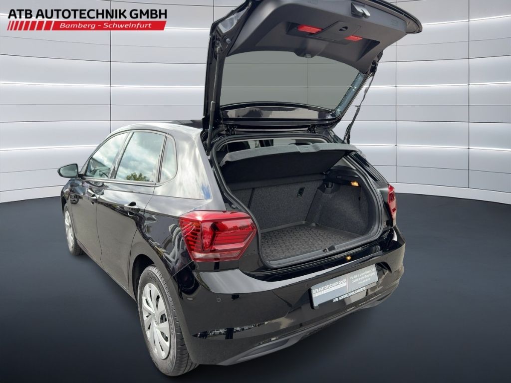 Fahrzeugabbildung Volkswagen Polo Comfortline Sitzheizung Klima Einparkhilf