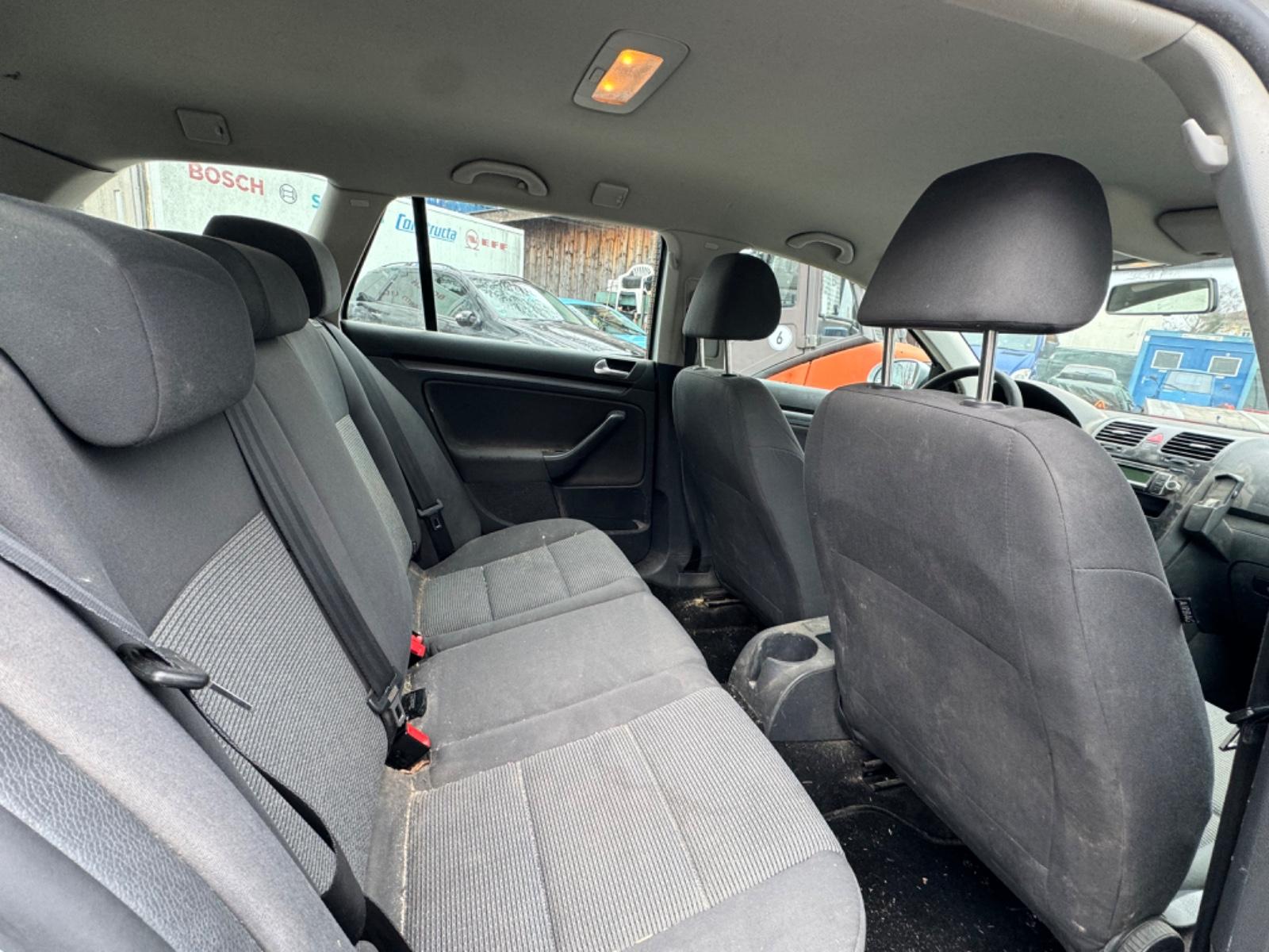 Volkswagen Golf 2008 — photo 11
