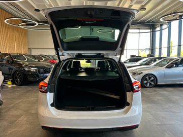 MYAUTOCENTER – Gebraucht- und Jahreswagen mit Werkstattservice in Pfaffenhofen Opel Insignia *KEYLESS*TEM*AHK*LKHZ*NAV*KLIMAAUTOM*