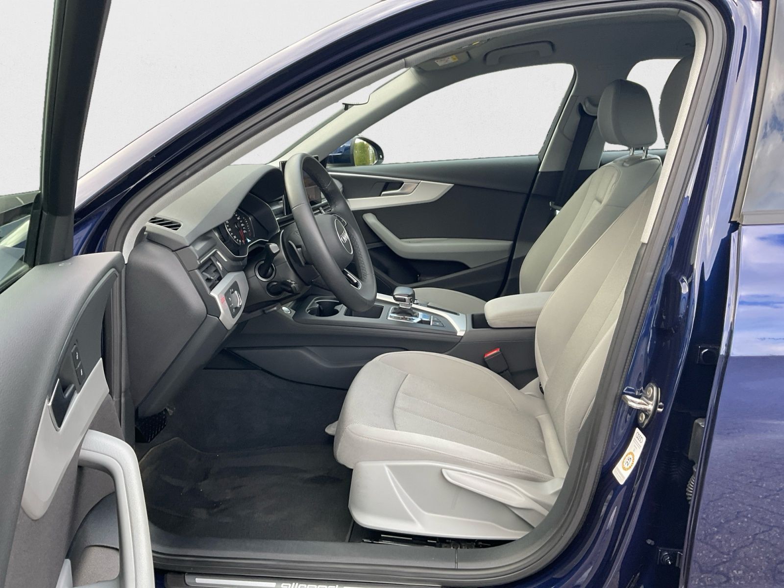 Audi A4 - Bild 9