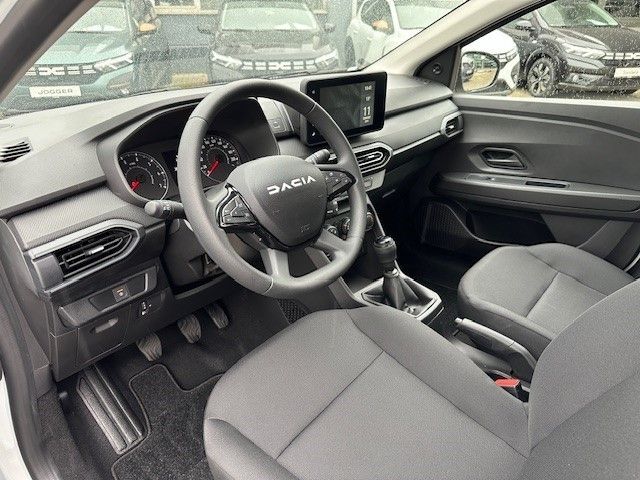 Fahrzeugabbildung Dacia Sandero Essential SCe 65