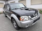 Nissan PickUp Pickup TD King Cab Navara 4X4 - Nissan PickUp: Allradantrieb