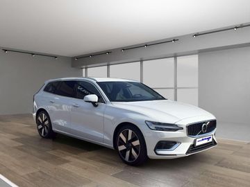 Volvo V60 Plus Bright T6 Recharge Plug-In Hybrid AWD