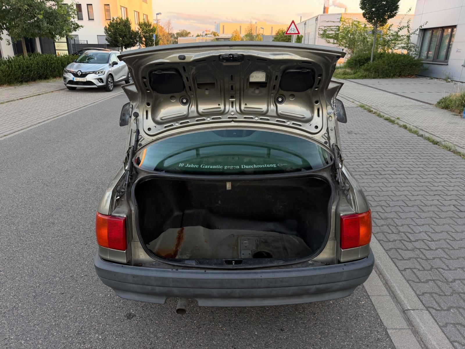 Audi  80 B3 1.8 S | H-Kennzeichen | TÜV neu | Ros