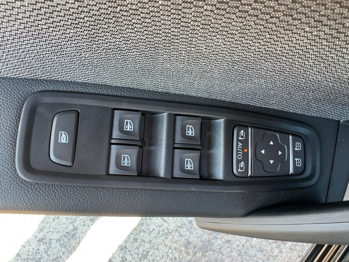 Renault Kangoo E-TECH - Bild 17