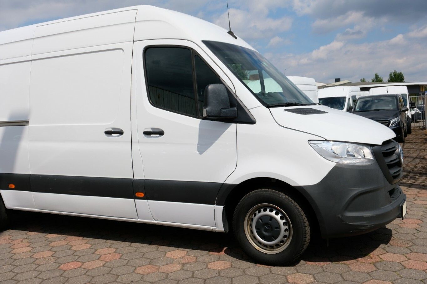 Sprinter 211 Kasten R*Kamera AHK Klima