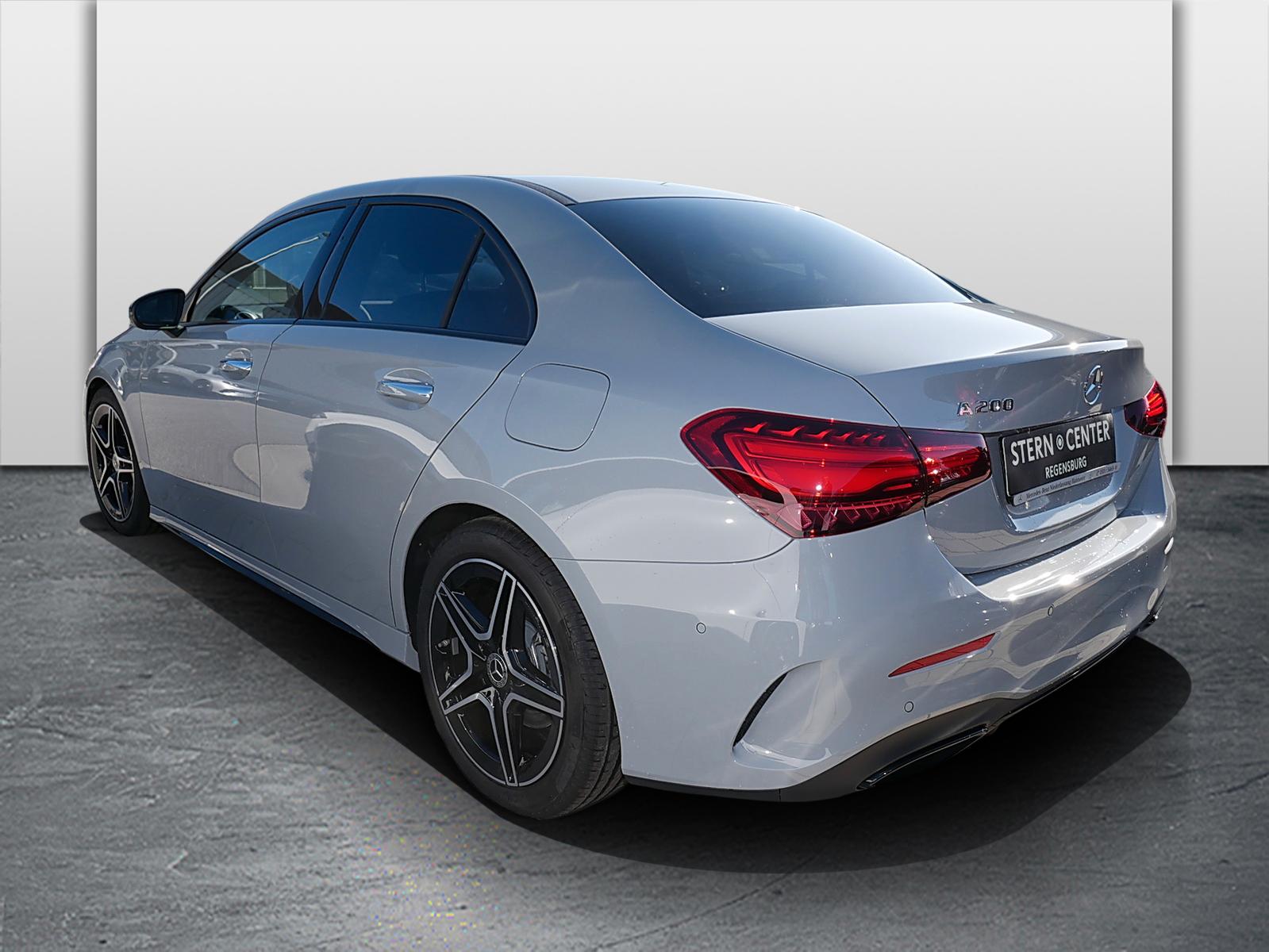 Mercedes-Benz A 200 AMG Avantgarde ILS MBUX Night Ambiente LED