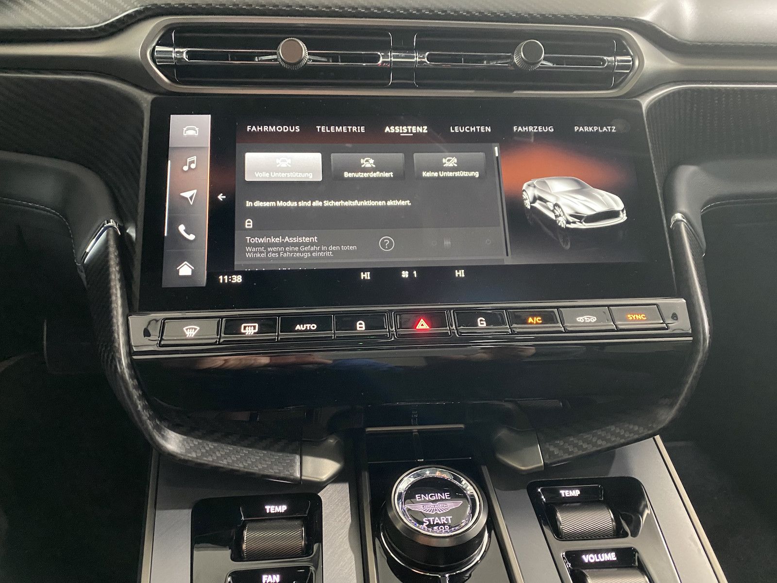 Fahrzeugabbildung Aston Martin Vanquish Q Satin/Carbon/Exhaust-Titan/UPE 50500,