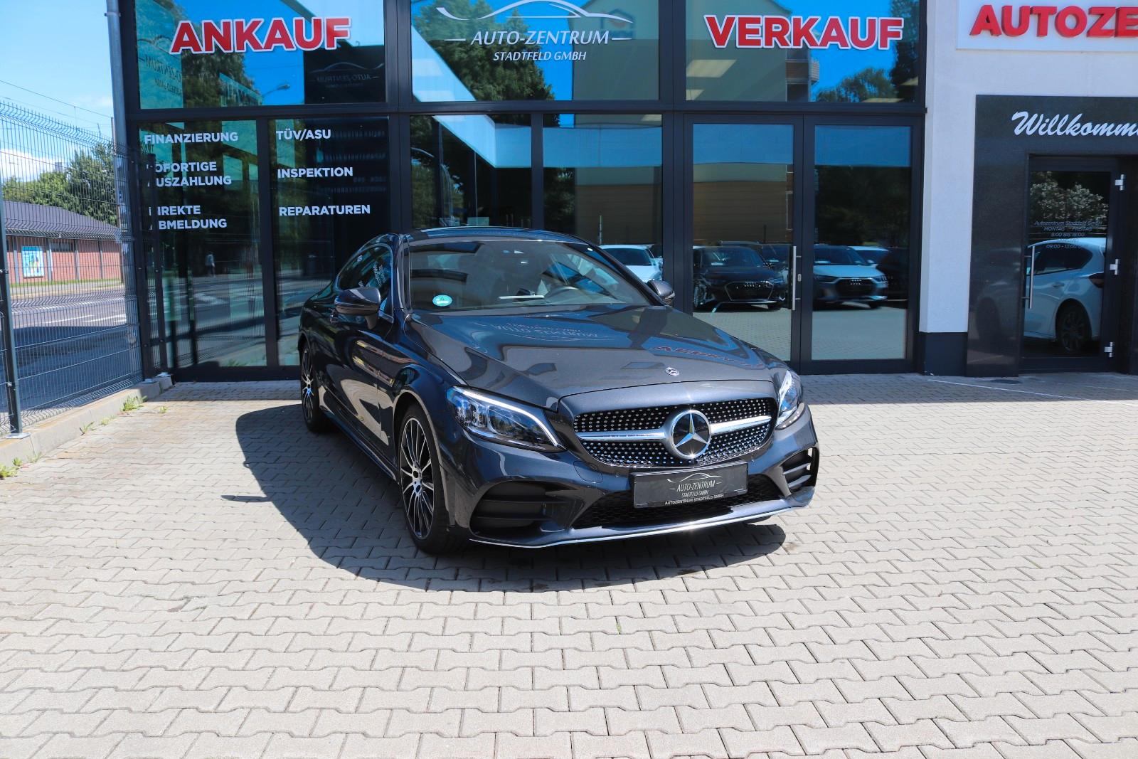 Mercedes-Benz C 200 Coupe 4Matic AMG Navi Kamera SHZ Alcantara