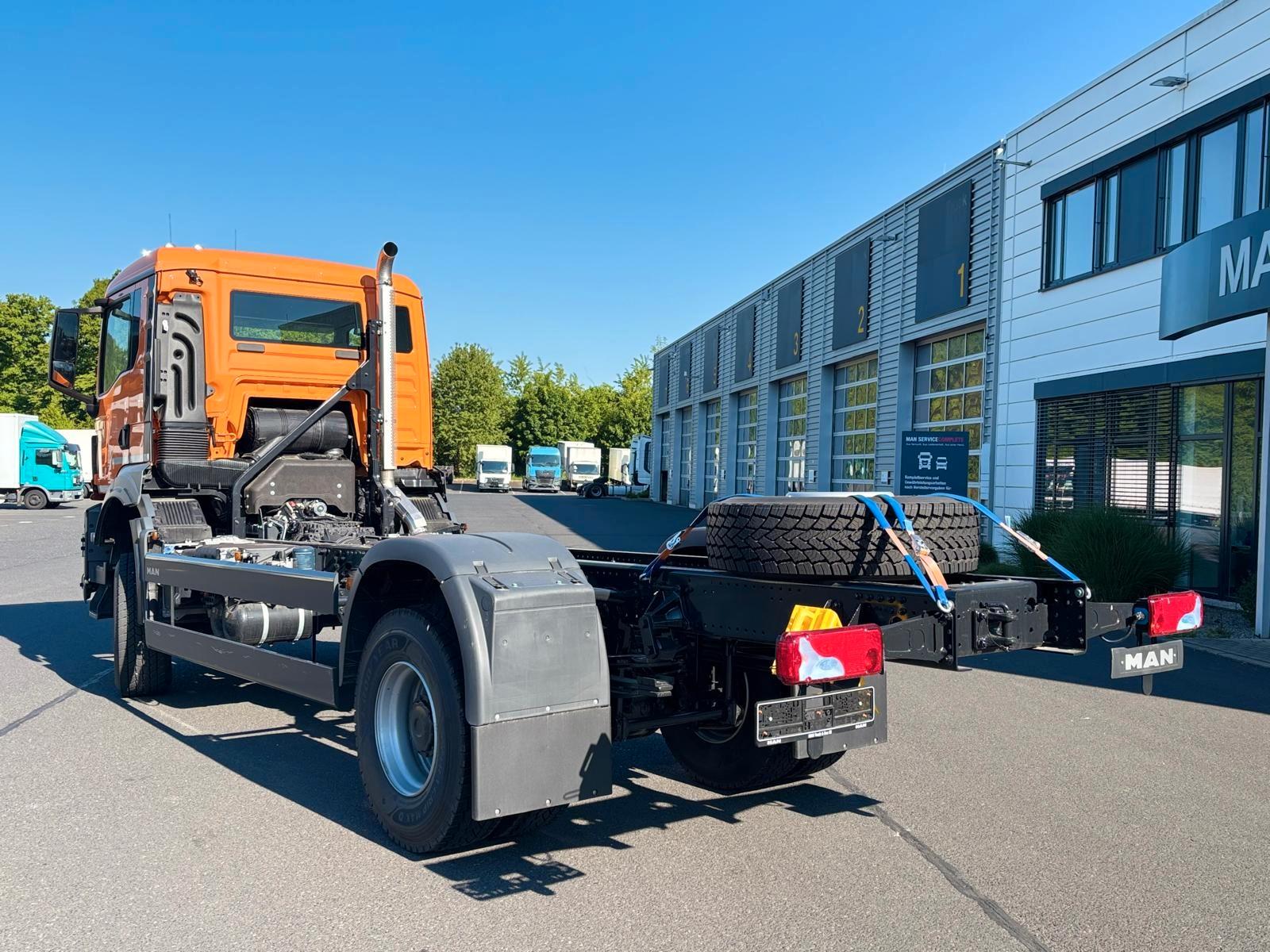 MAN TGS 18.480 4x4 BB