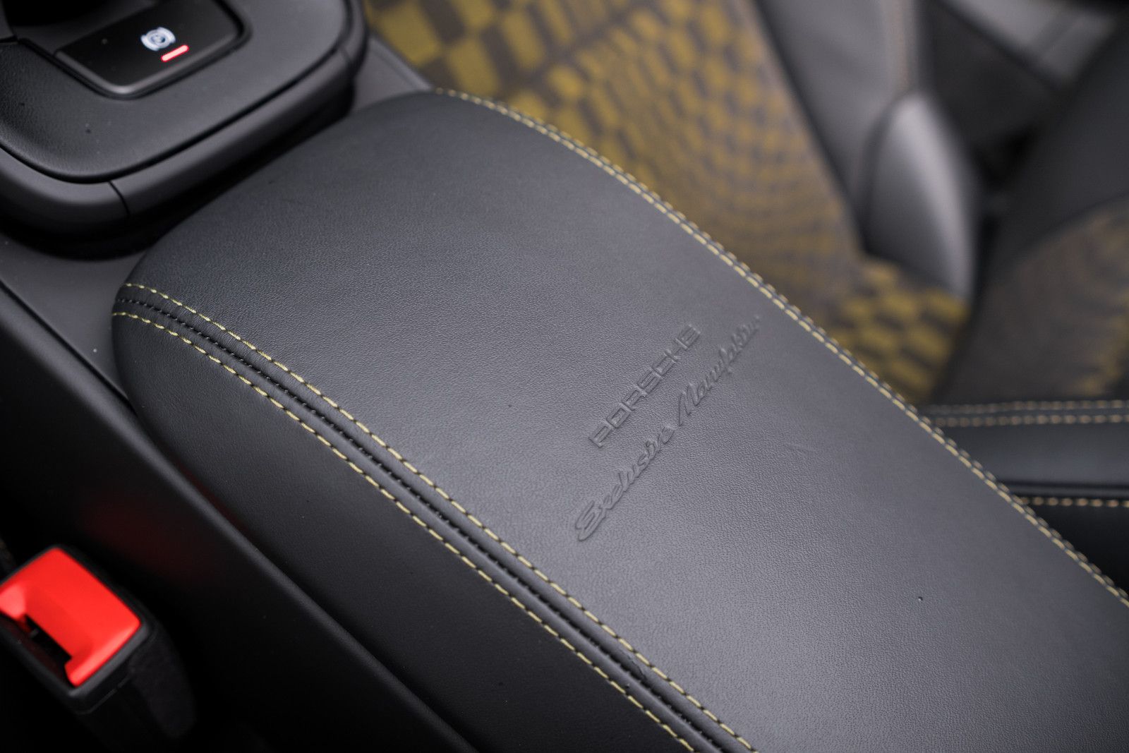 Fahrzeugabbildung Porsche 911 Spirit 70-PCCB-PDCC-Inno-Burm.-Lift-LP 271TE