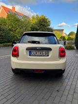MINI ONE TÜV und Reifen NEU - MINI ONE von privat