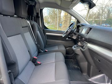 Fahrzeugabbildung Opel Vivaro 2.0 Kasten Edition M*Kamera*Klima*PDC*