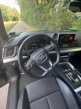 Audi Q5 2.0 TDI 140kW S tronic quattro sport sport - Audi Q5 mit Diesel-Antrieb: Grau, Alcantara
