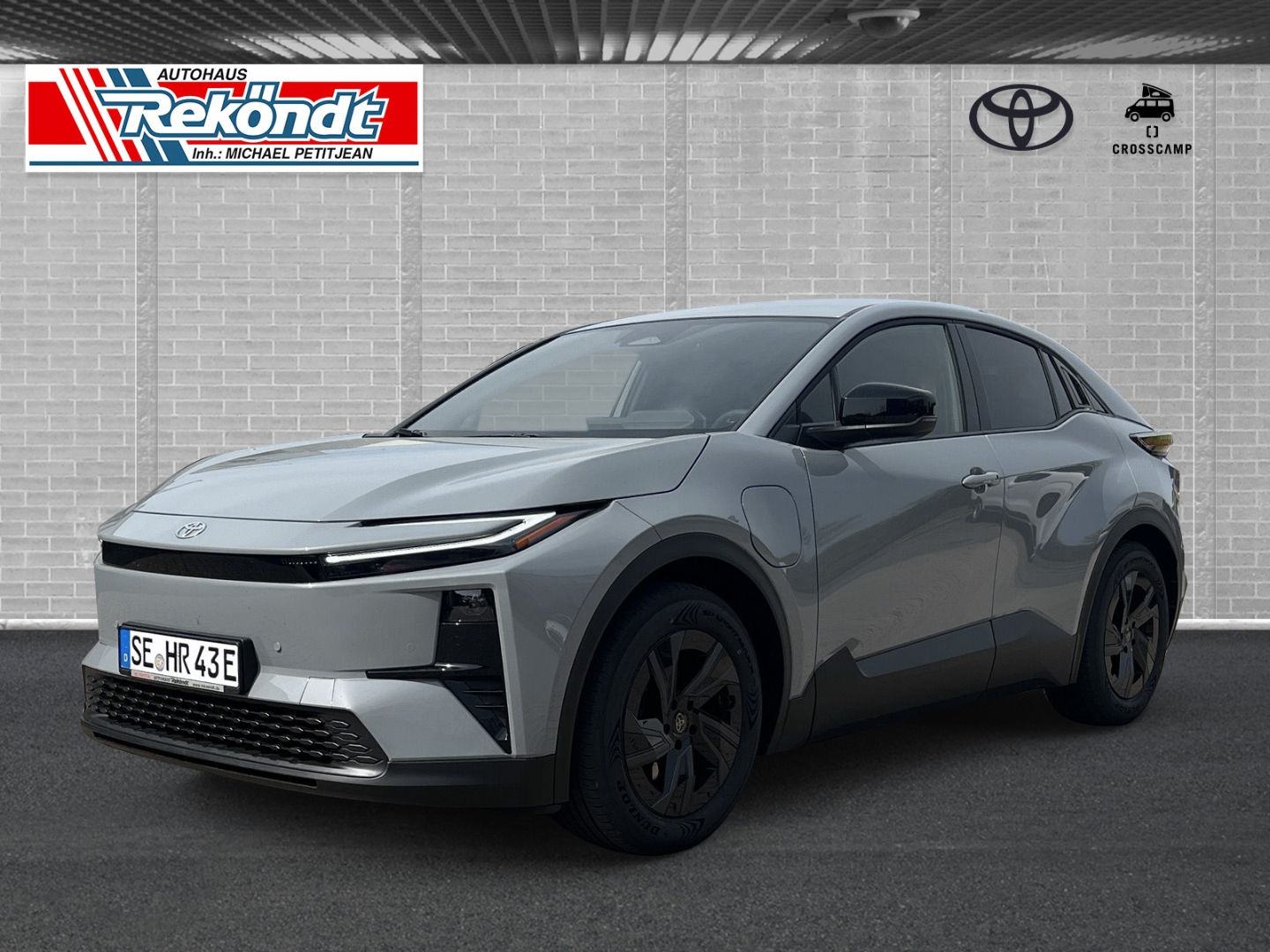 Toyota C-HR + 165 kW Teamplayer ACC SHZ LHZ RFK PDC NAV
