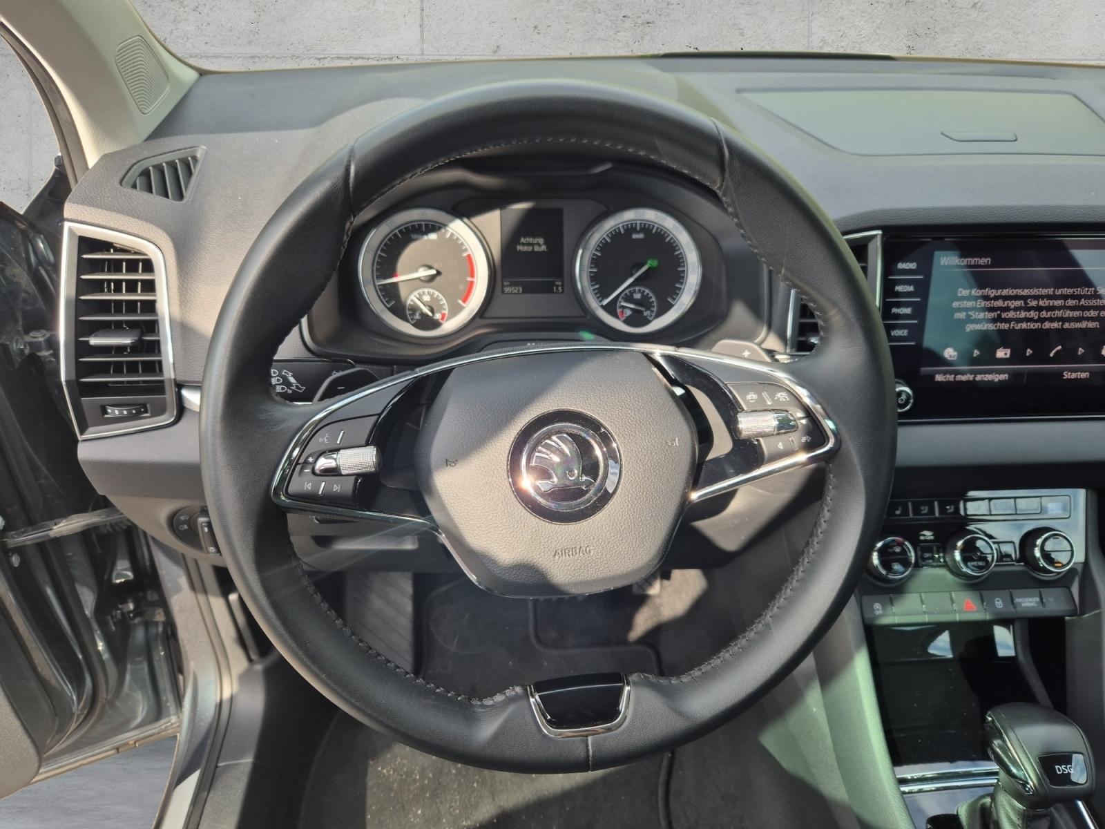 Skoda Karoq 1.5 TSI DSG CLEVER +AHK +LED +ACC +RKAM +N