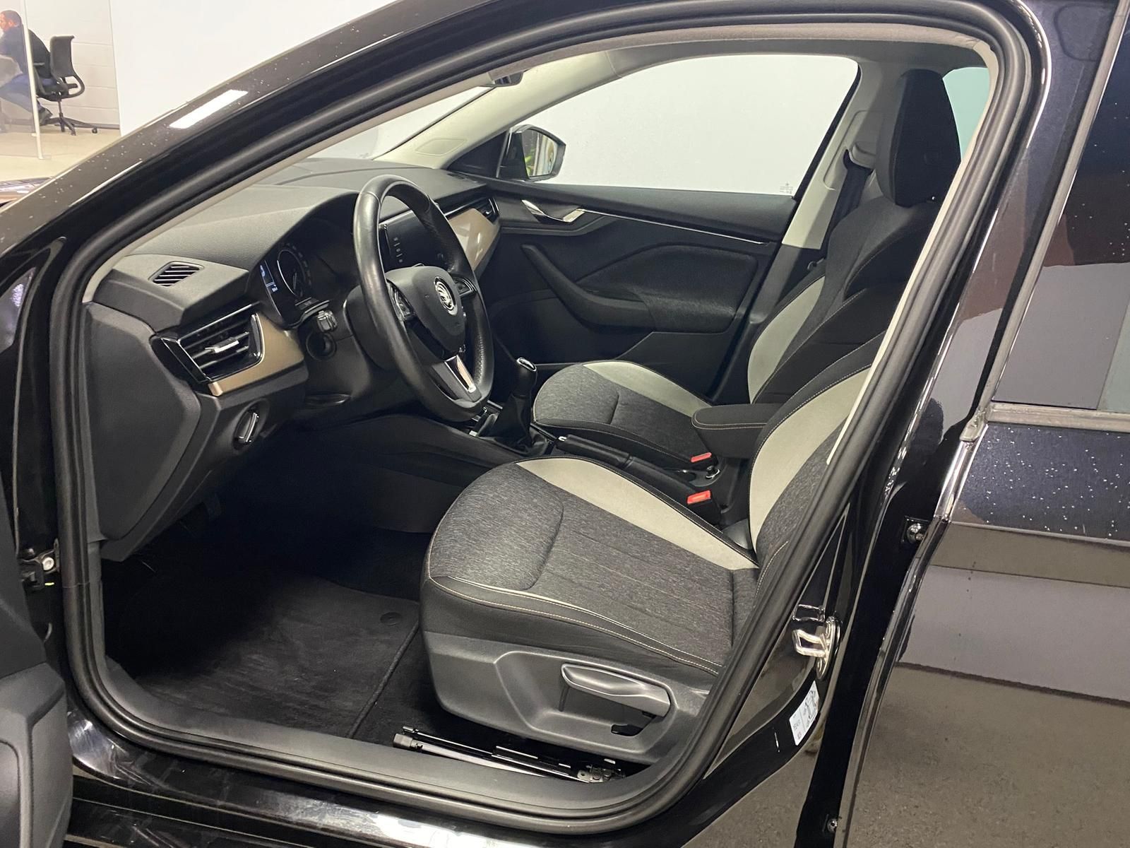 Fahrzeugabbildung SKODA Scala 1.0 TSI Style APP+KLIMA+RFK+PDC+SHZ+LED+++