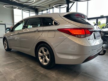Hyundai i40 cw 5 *Tempo*AHK*SitzHZ*PDC*