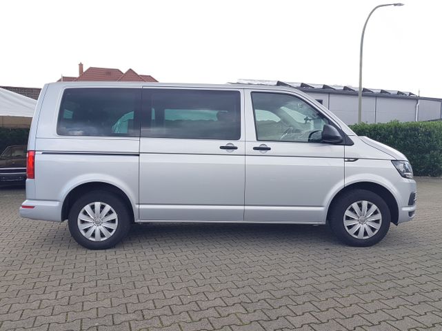 Fahrzeugabbildung Volkswagen T6 Multivan 2,0 TDI 7-Sitzer+Allwetter+AHK+PDC