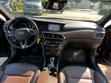 Bild 16 Infiniti Q30 2.2 d Premium