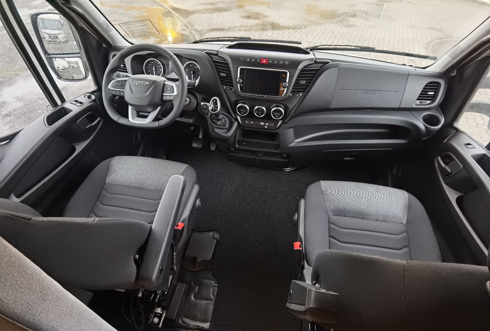 Fahrzeugabbildung Phoenix Maxi-Alkoven 7900 QRSL Modell 2025